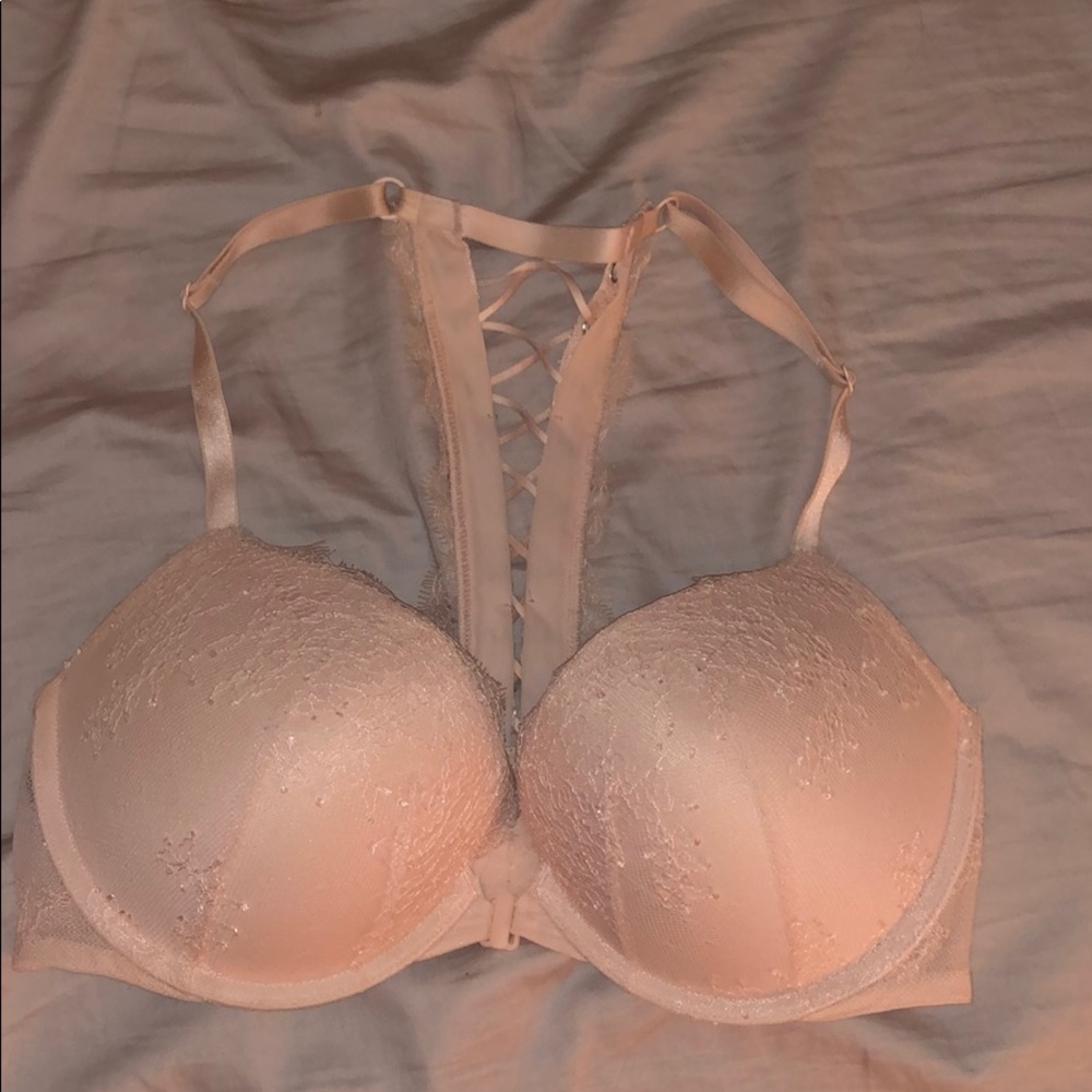 Victoria secret very sexy push up front close bra